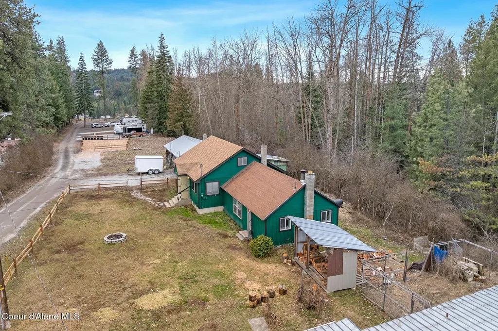 2630 Highway 2 Oldtown ID 83822