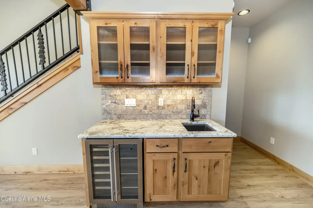 110 Palouse Drive Nordman ID 83848