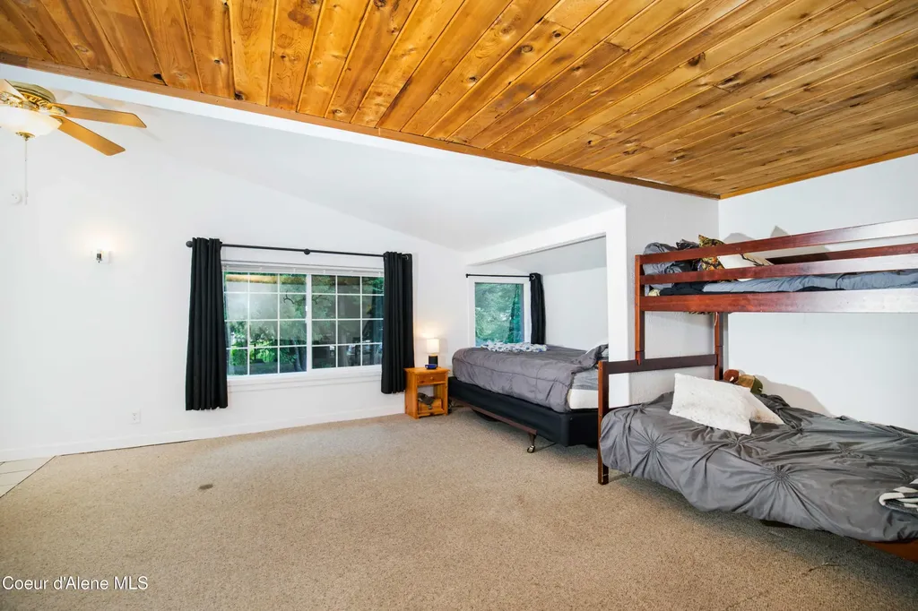 41 Pinecone Road Sandpoint ID 83864