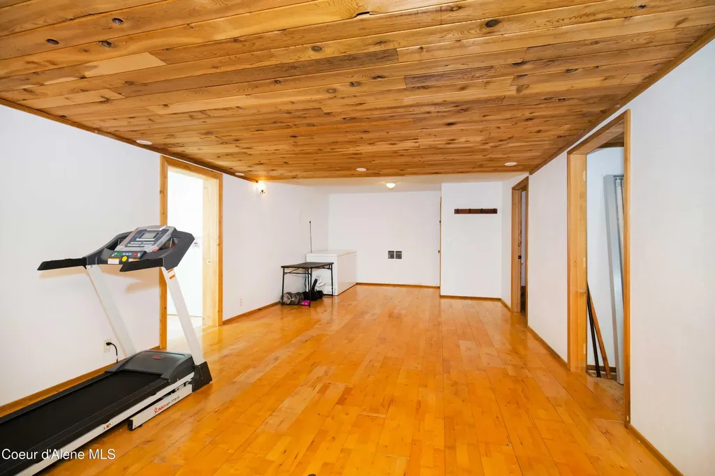 41 Pinecone Road Sandpoint ID 83864