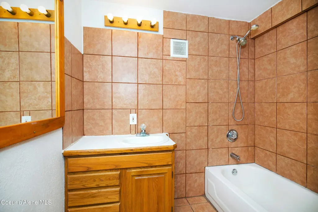 41 Pinecone Road Sandpoint ID 83864