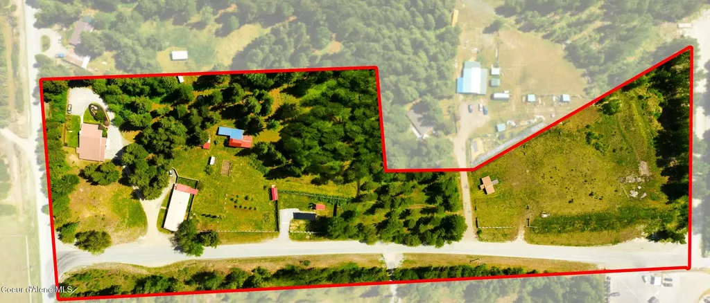 41 Pinecone Road Sandpoint ID 83864