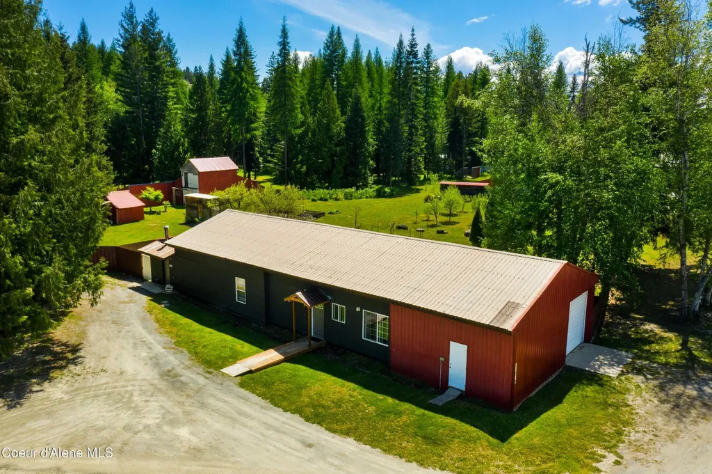 41 Pinecone Road Sandpoint ID 83864