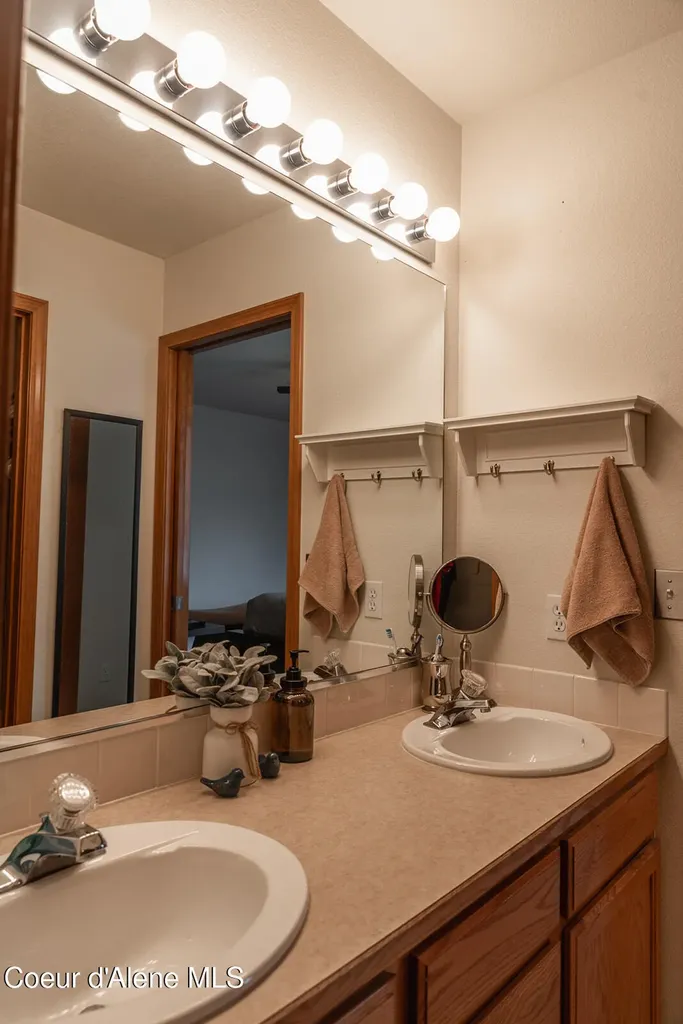 2770 N Slice Drive Post Falls ID 83854