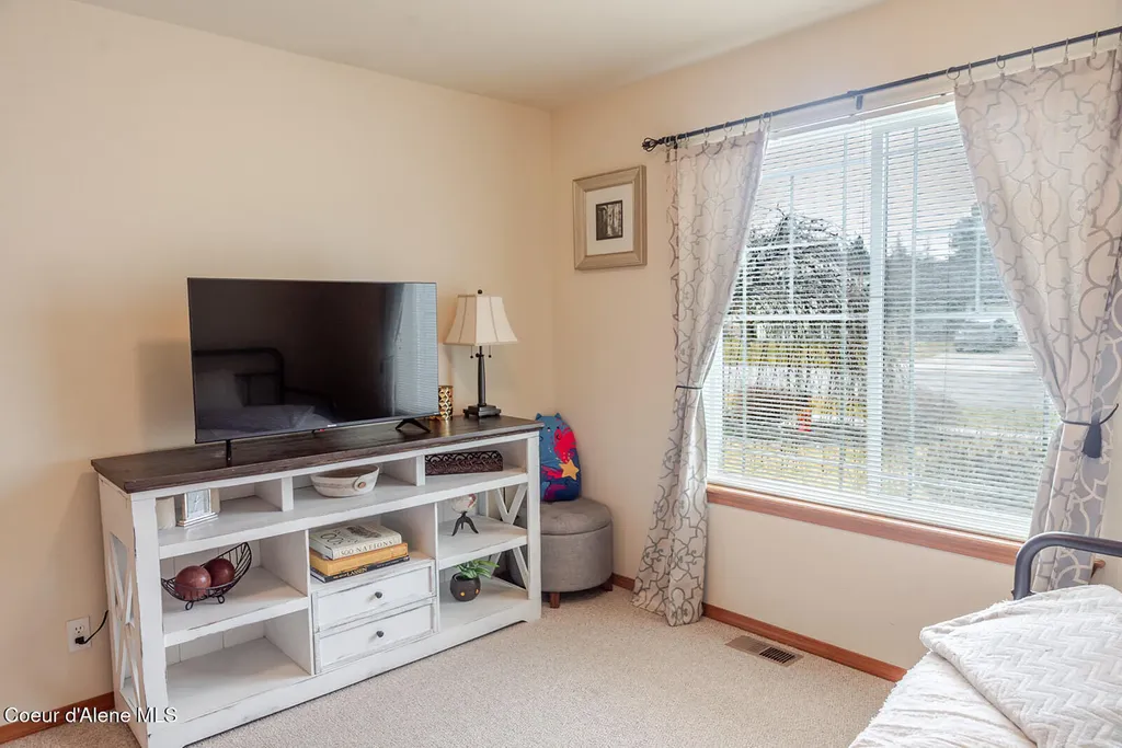 2770 N Slice Drive Post Falls ID 83854