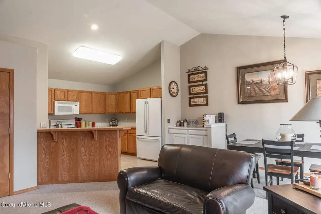 2770 N Slice Drive Post Falls ID 83854