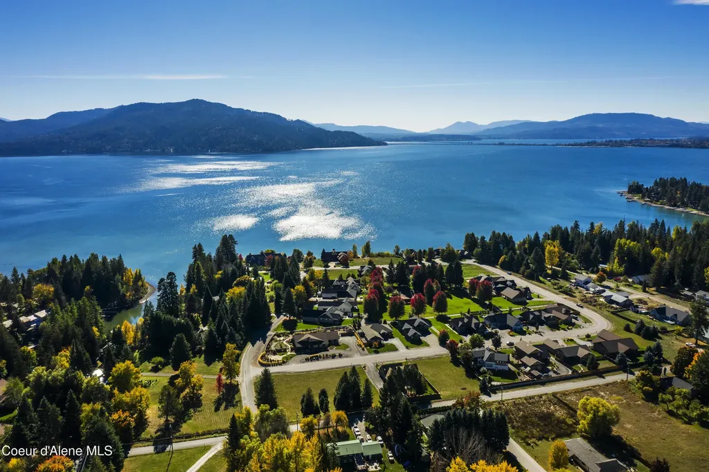 Nna Crooked Ear Drive Sandpoint ID 83864