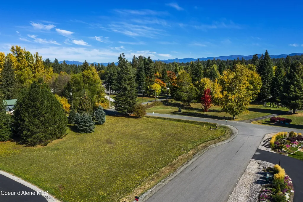 Nna Crooked Ear Drive Sandpoint ID 83864