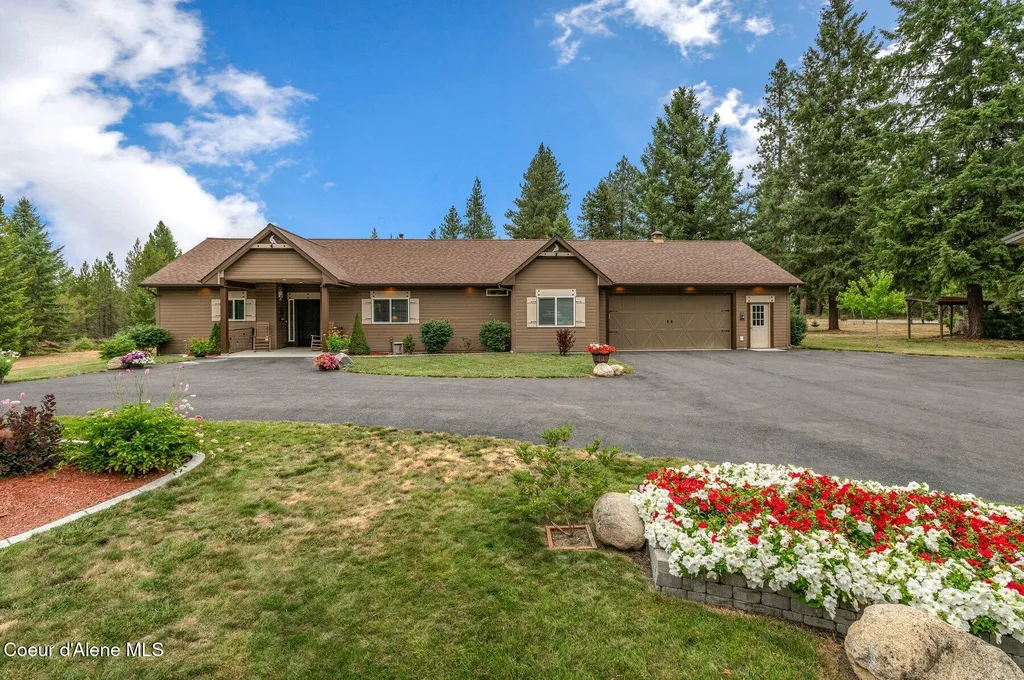 975 W Ohio Match Road Rathdrum ID 83858