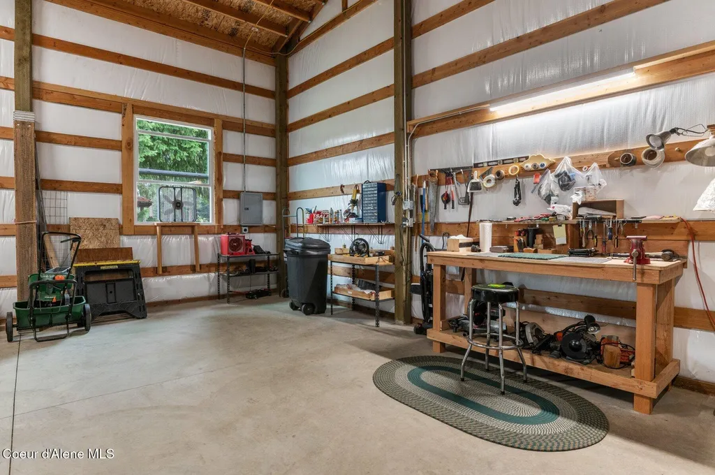 975 W Ohio Match Road Rathdrum ID 83858