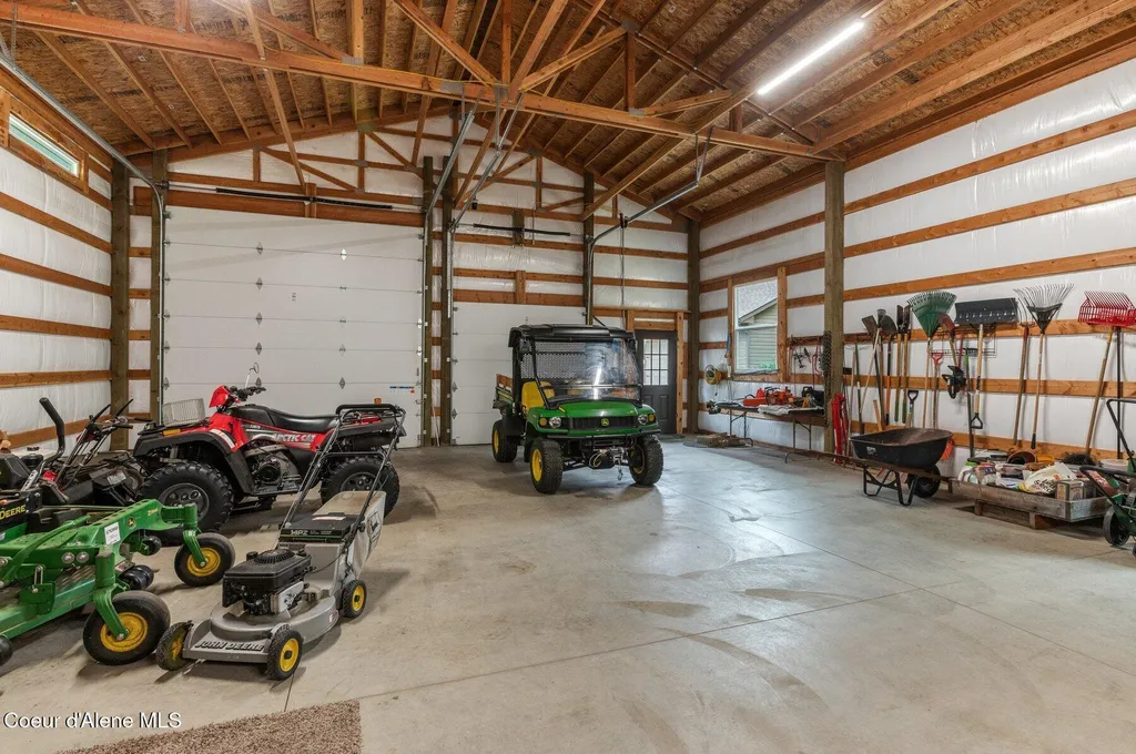 975 W Ohio Match Road Rathdrum ID 83858