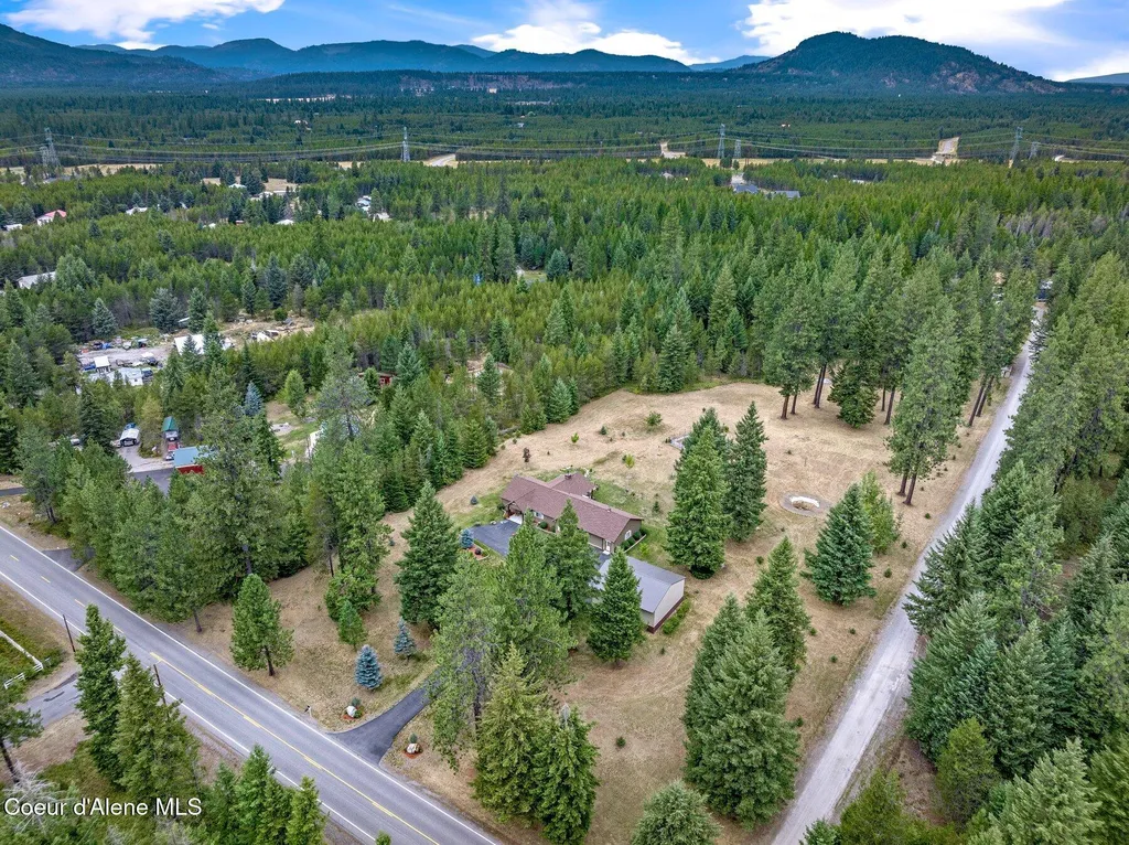 975 W Ohio Match Road Rathdrum ID 83858