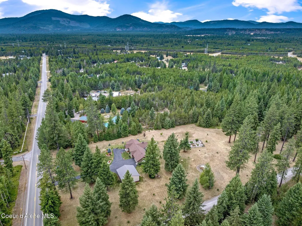 975 W Ohio Match Road Rathdrum ID 83858