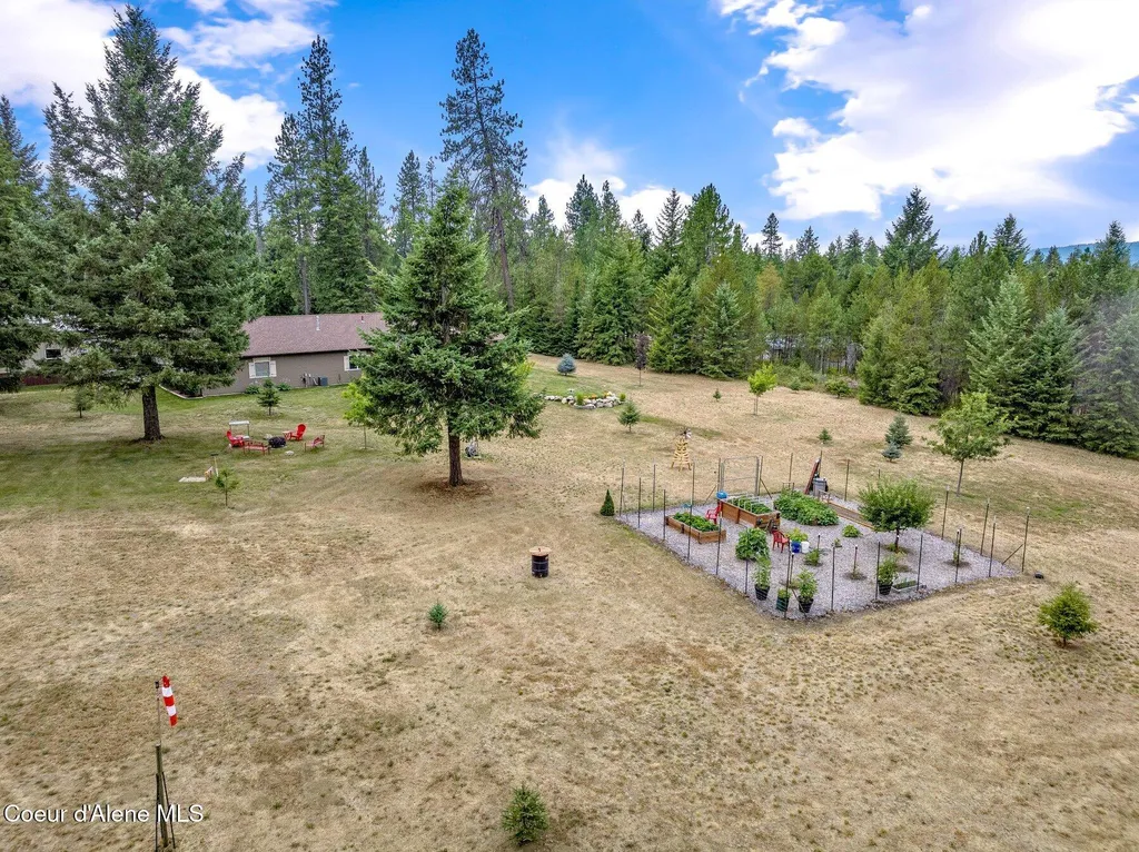 975 W Ohio Match Road Rathdrum ID 83858