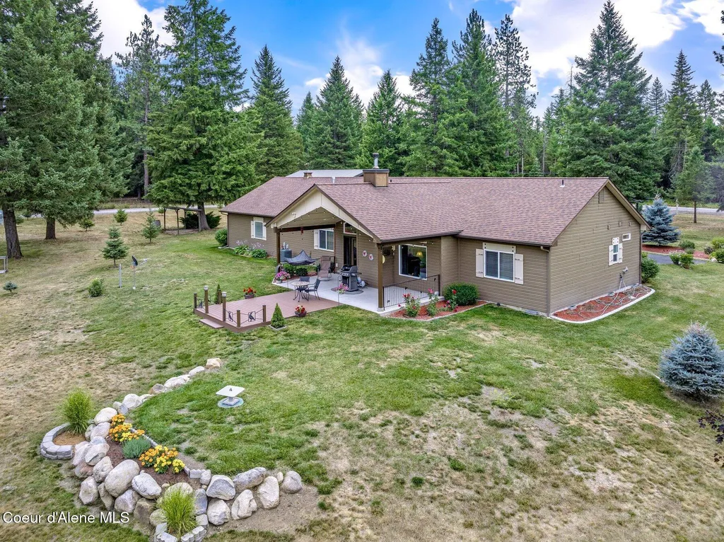 975 W Ohio Match Road Rathdrum ID 83858