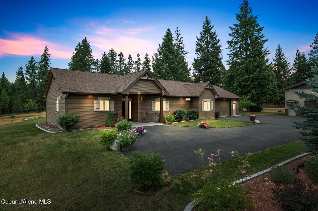 975 W Ohio Match Road Rathdrum ID 83858