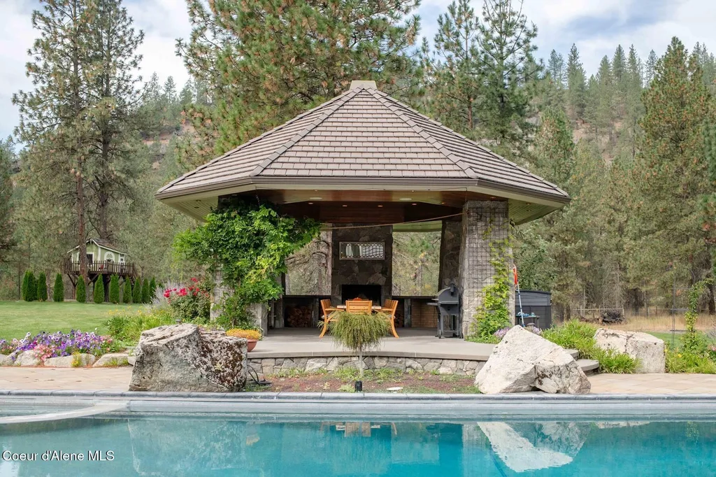 14124 N Boulder Park Lane Spokane WA 99208