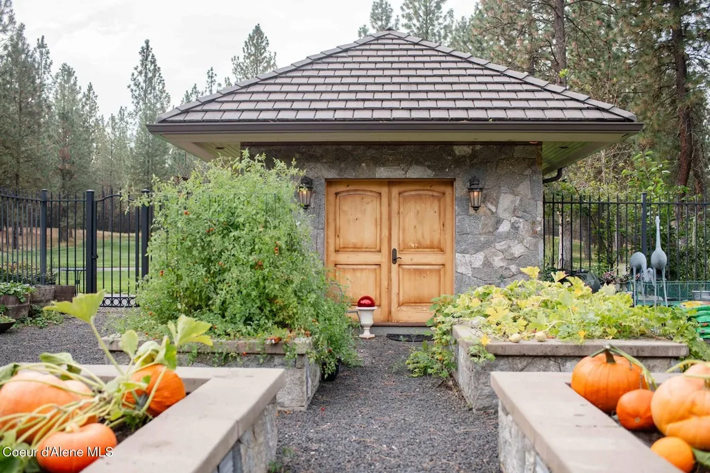 14124 N Boulder Park Lane Spokane WA 99208