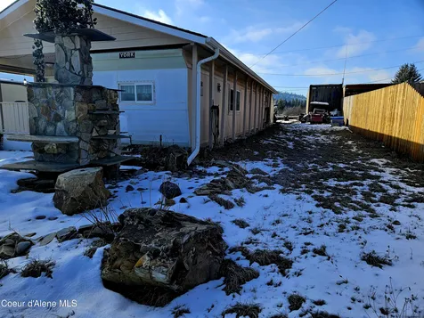 723 C Street Plummer ID 83851