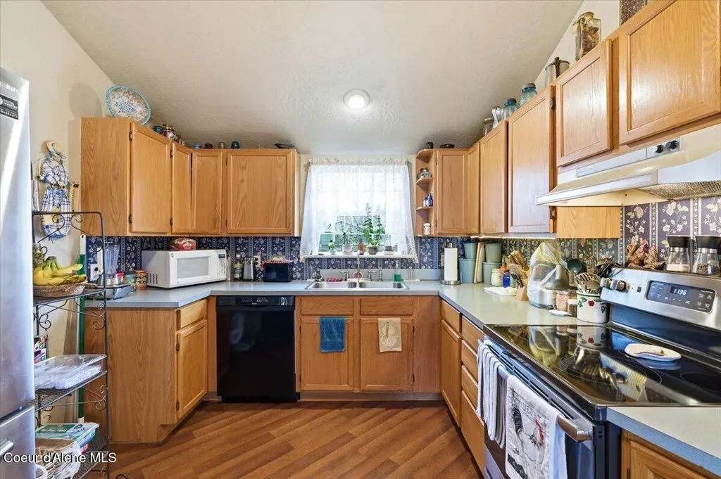 170 E Miles Avenue Hayden ID 83835