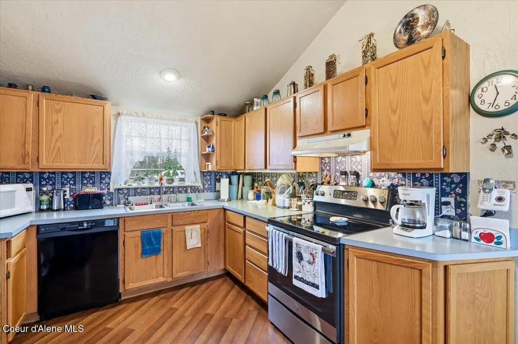 170 E Miles Avenue Hayden ID 83835