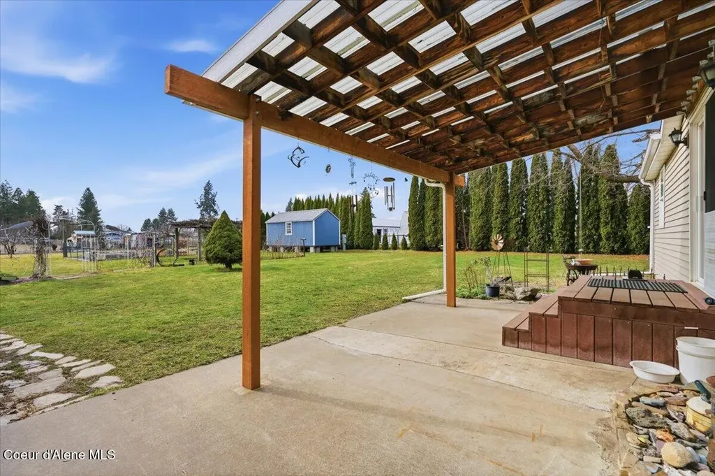 170 E Miles Avenue Hayden ID 83835