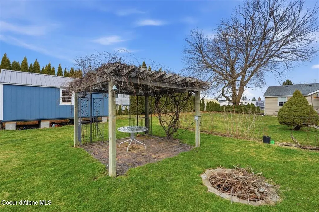 170 E Miles Avenue Hayden ID 83835