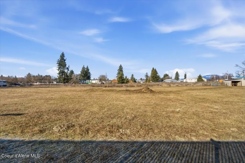 170 E Miles Avenue Hayden ID 83835