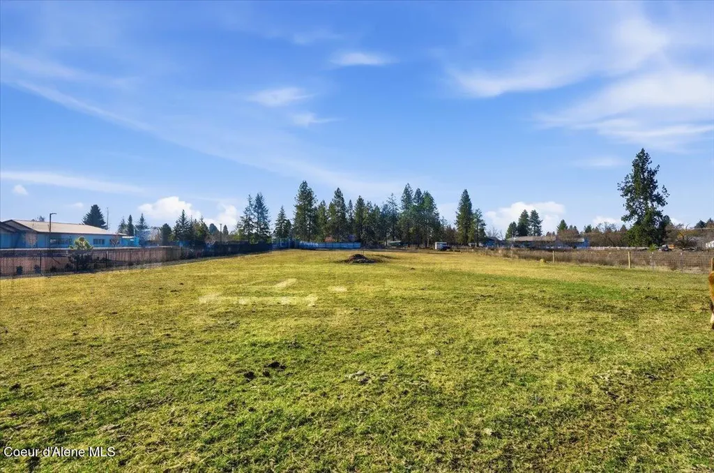 170 E Miles Avenue Hayden ID 83835