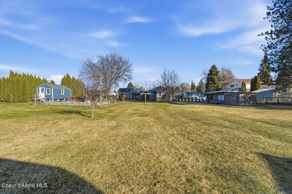 170 E Miles Avenue Hayden ID 83835