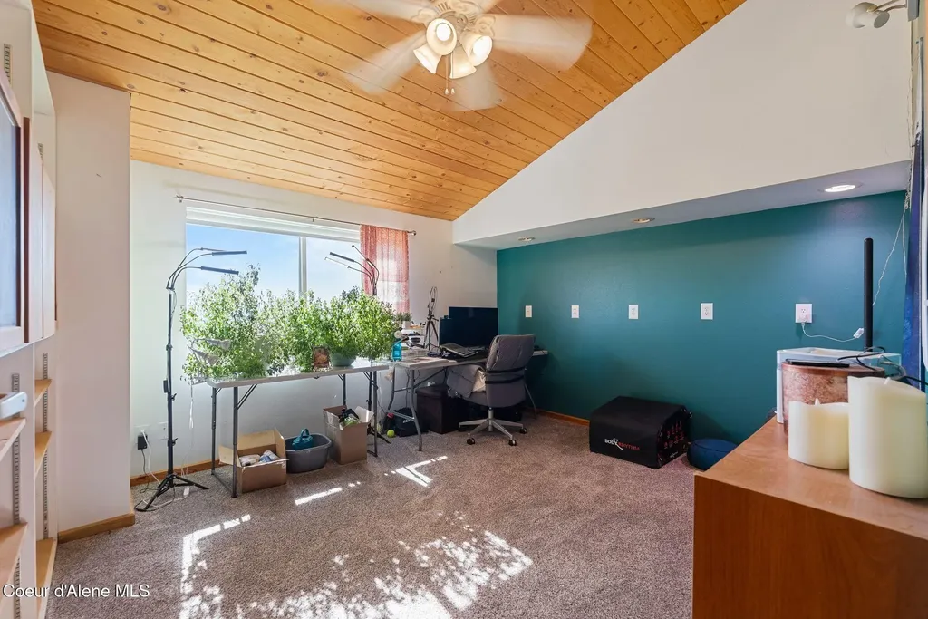 124 Acorn Way Priest River ID 83856