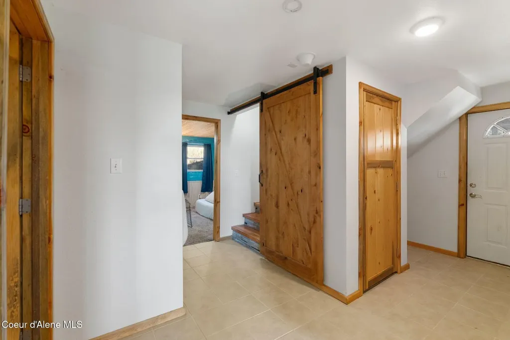 124 Acorn Way Priest River ID 83856