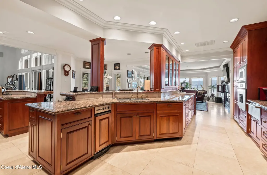 55 Ideal Drive Sandpoint ID 83864