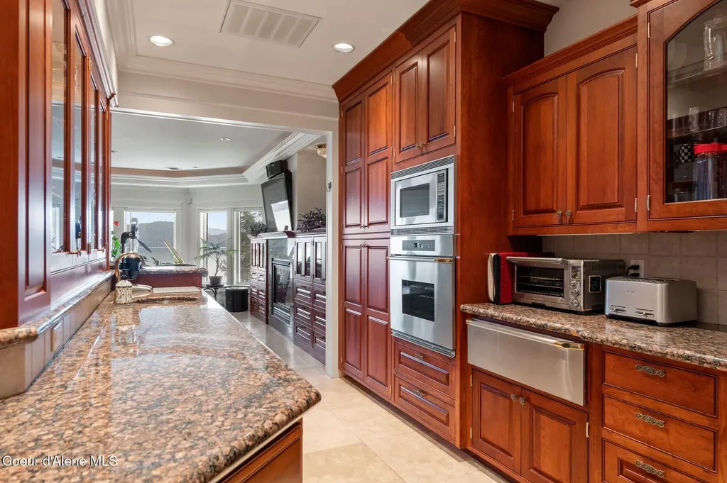 55 Ideal Drive Sandpoint ID 83864