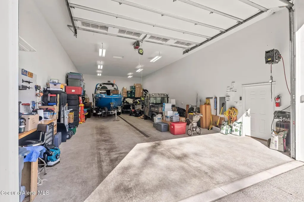 55 Ideal Drive Sandpoint ID 83864