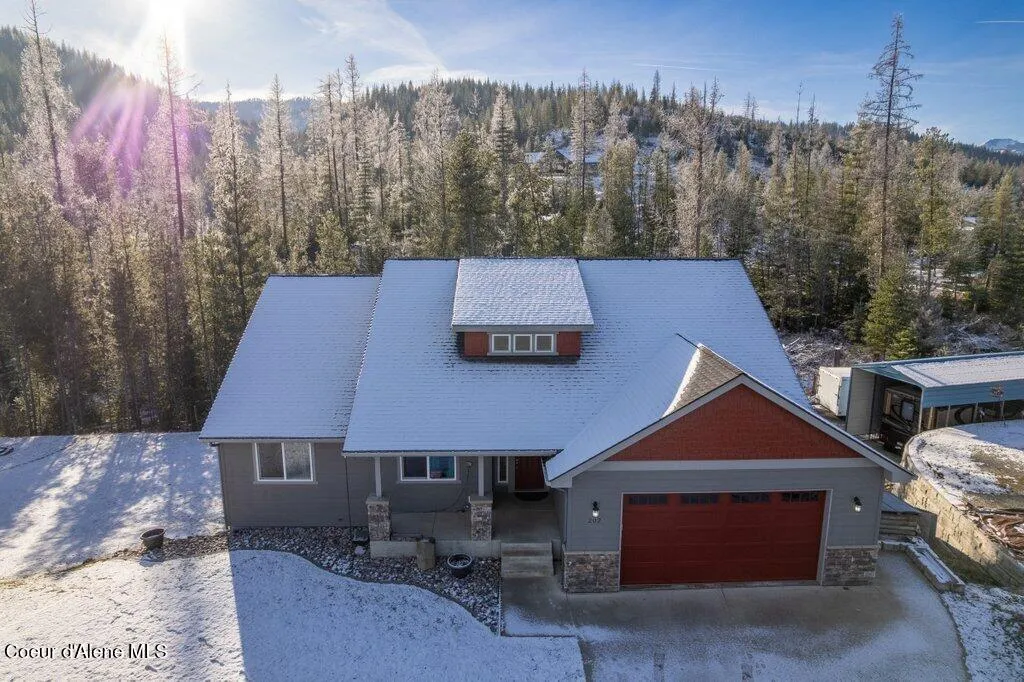 202 Silver Saddle Court Pinehurst ID 83850
