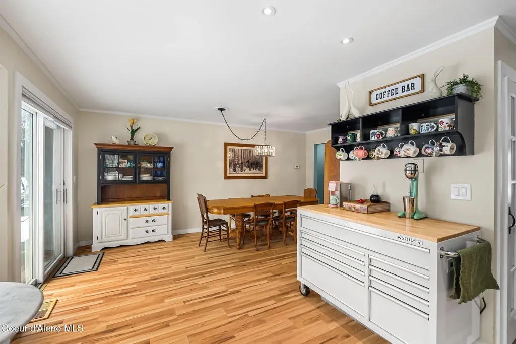 128 Spur Drive Sandpoint ID 83864