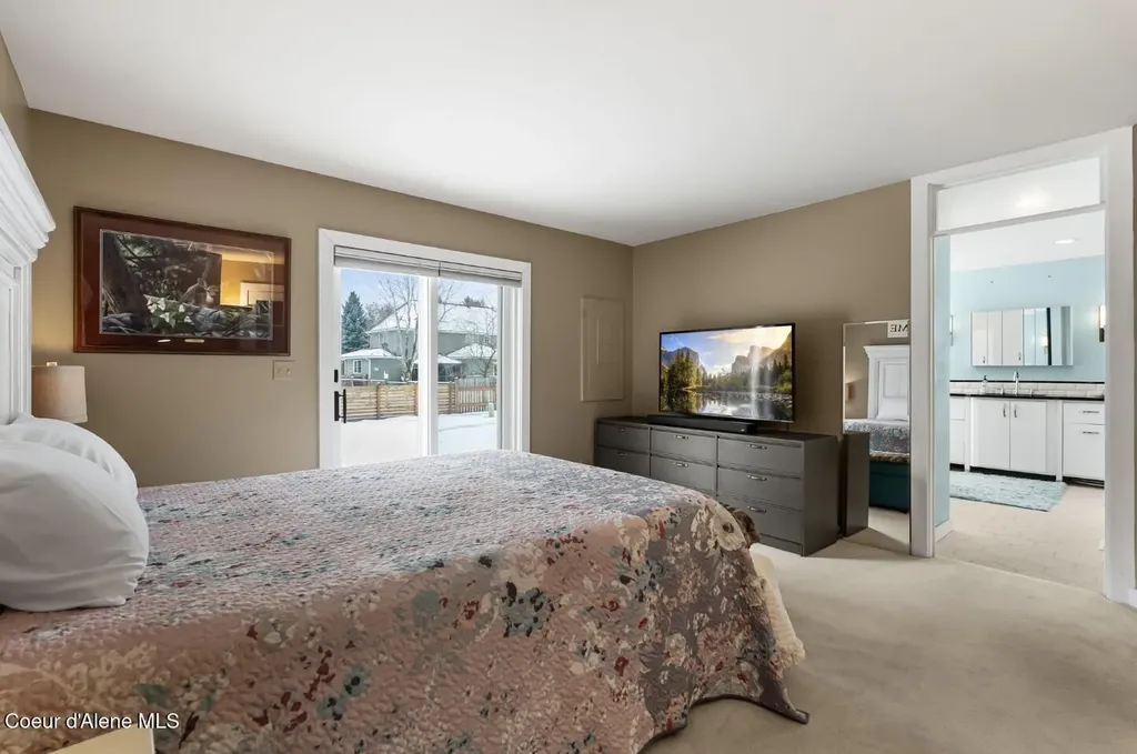 128 Spur Drive Sandpoint ID 83864