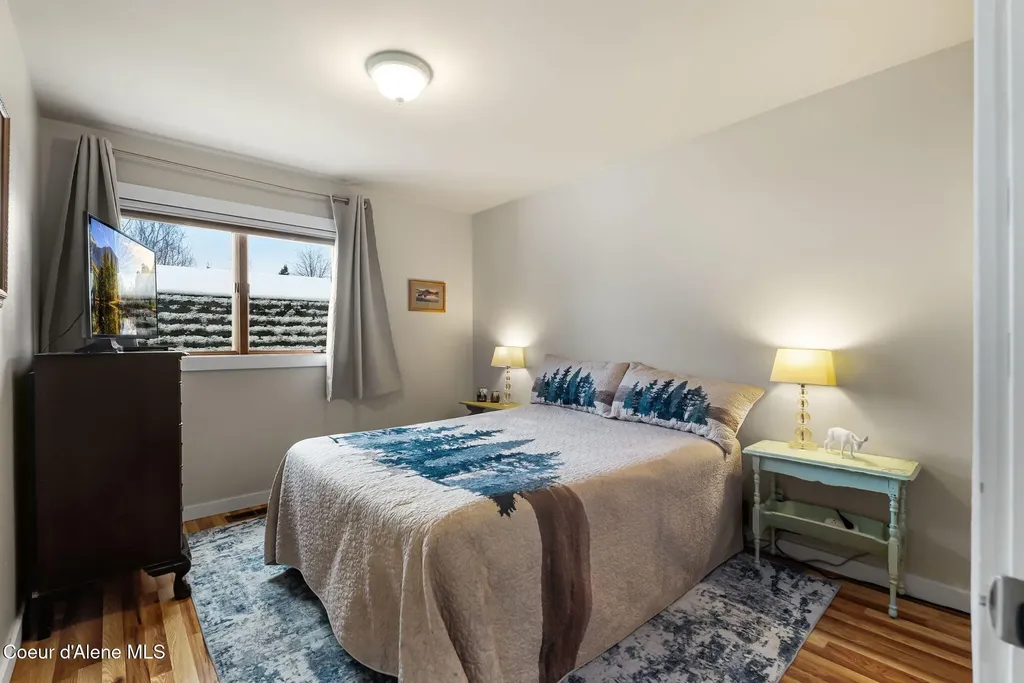 128 Spur Drive Sandpoint ID 83864