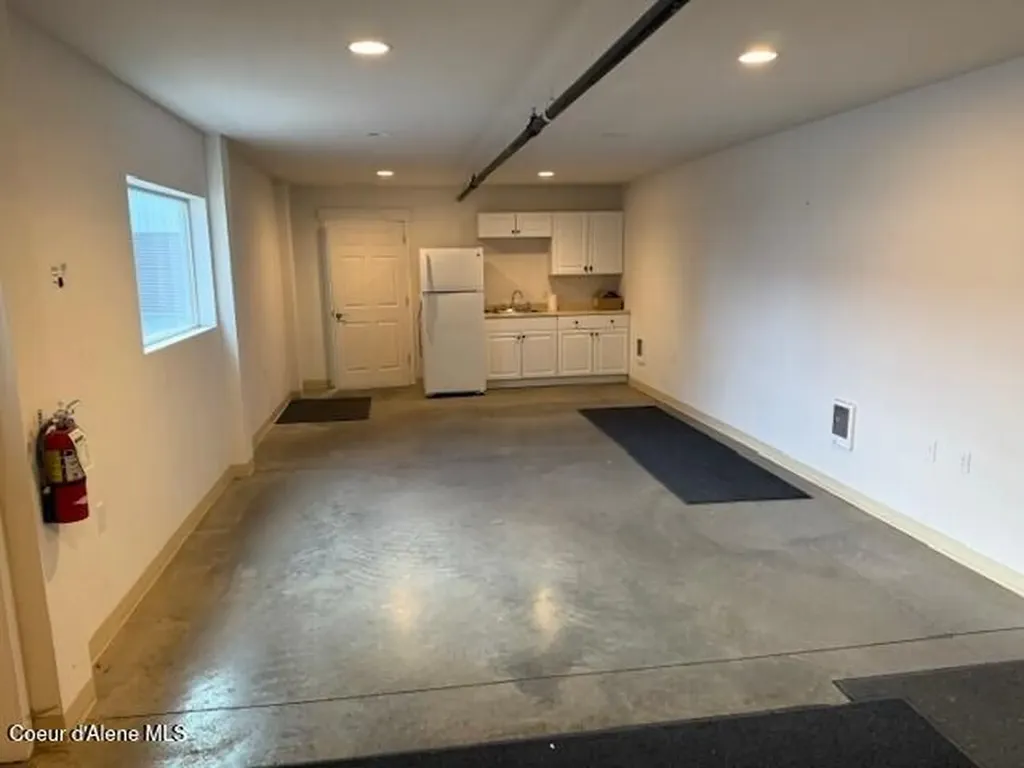 1106 Airpark Court Sandpoint ID 83864