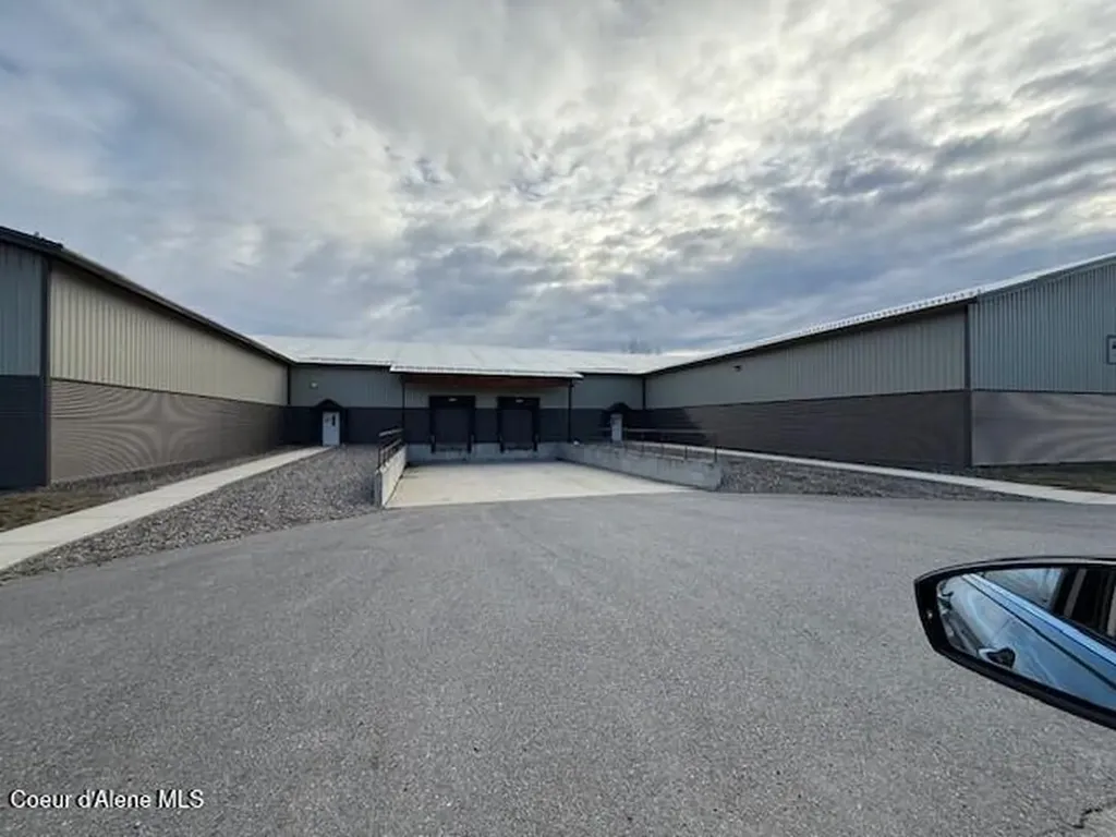 1106 Airpark Court Sandpoint ID 83864