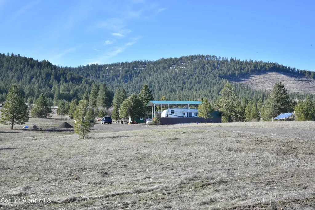 624 Vine Maple Road Desmet ID 83824