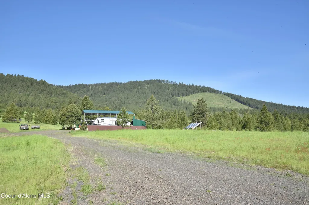 624 Vine Maple Road Desmet ID 83824
