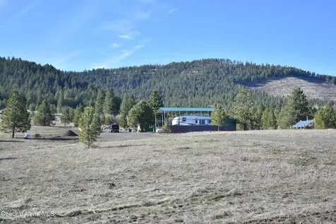 624 Vine Maple Road Desmet ID 83824