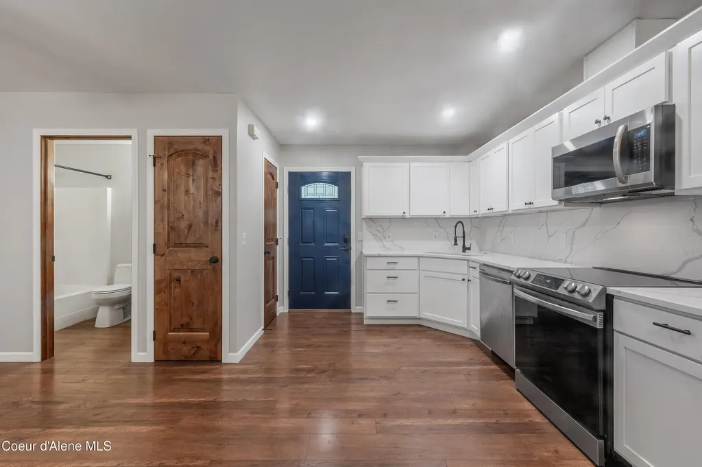 1313 N Division Avenue Sandpoint ID 83864