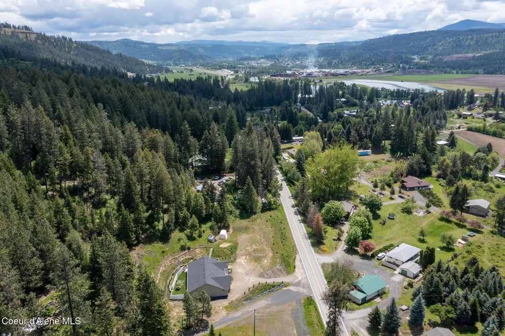 87705 Highway 3 N St. Maries ID 83861