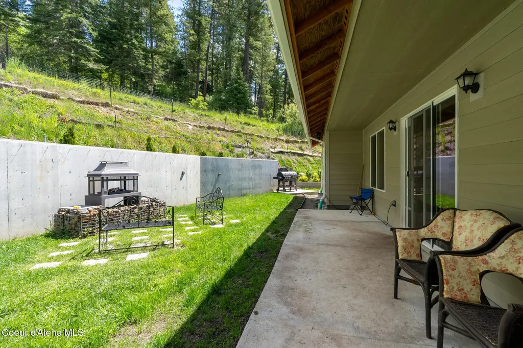87705 Highway 3 N St. Maries ID 83861