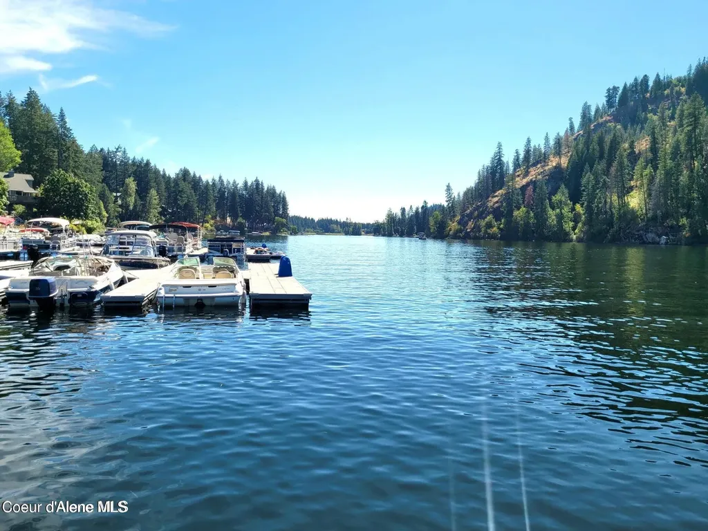 5305 W Fairway Lane Rathdrum ID 83858