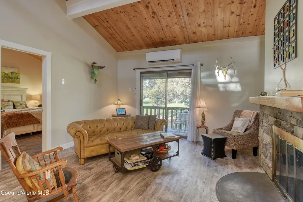 5305 W Fairway Lane Rathdrum ID 83858