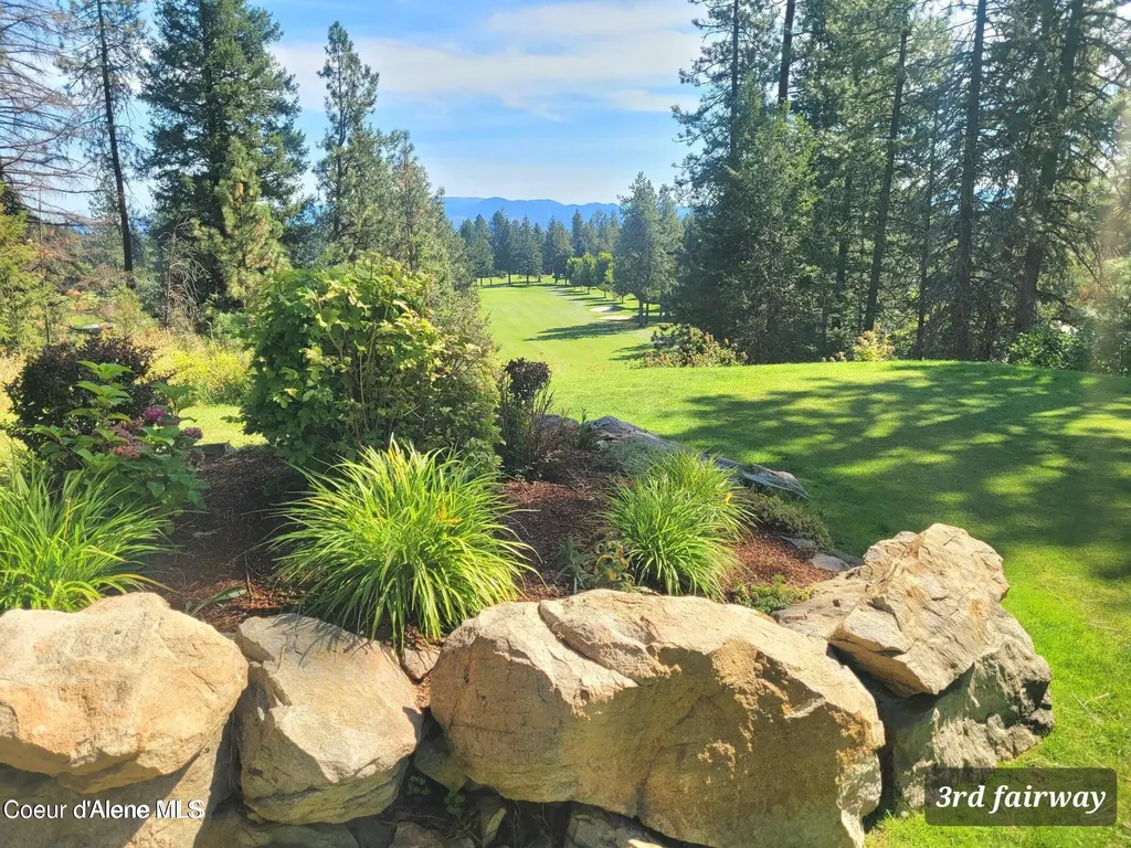 5305 W Fairway Lane Rathdrum ID 83858